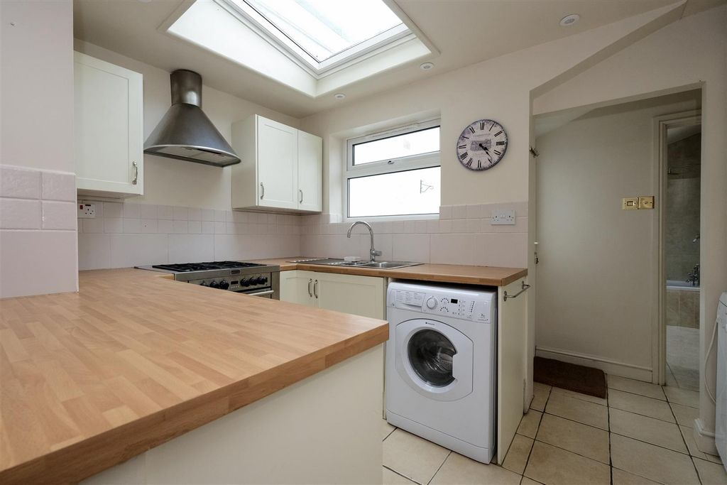 Property photo 3 of 20 19-Dscf1844.Jpg