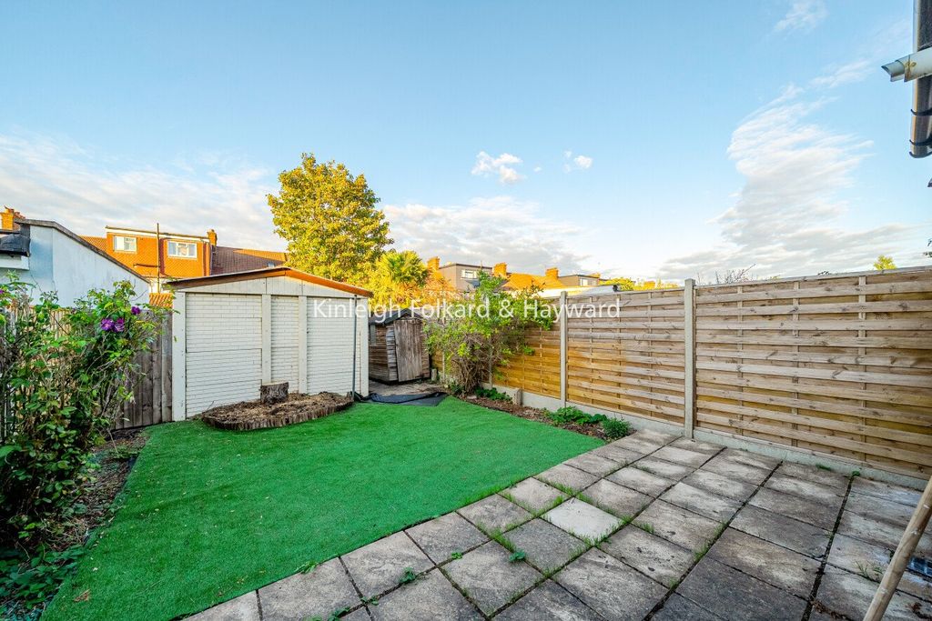 Property photo 3 of 21 Picture No. 20