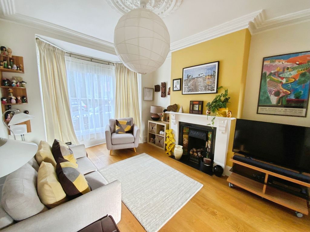 Property photo 2 of 17 Photo #2