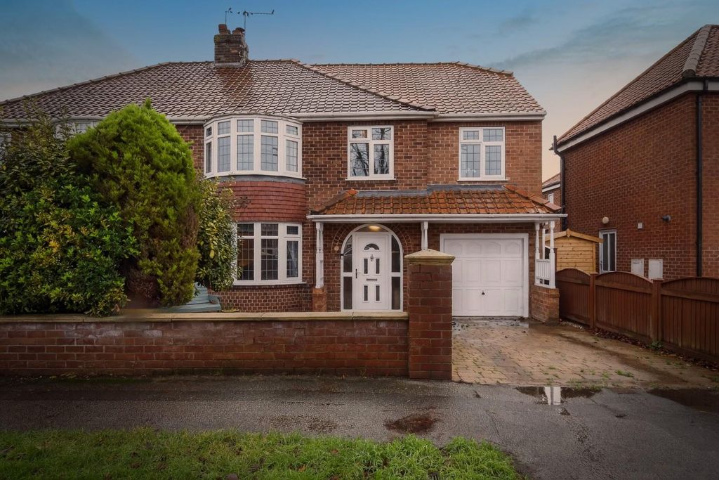 Property photo 1 of 25 Duskshots-51cd9336_Pnmb0872.Jpg