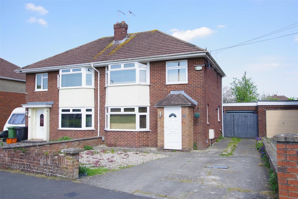 Property photo 1 of 15