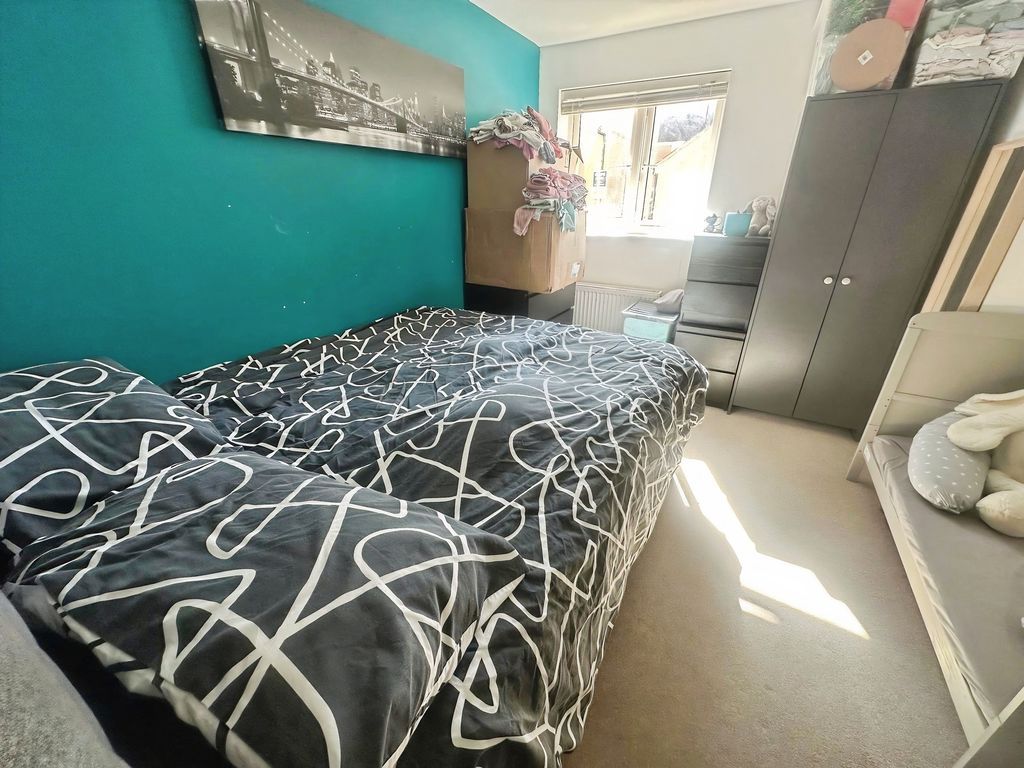 Additional image 4 of 1 bed flat for saleDyson Road, Swindon SN25