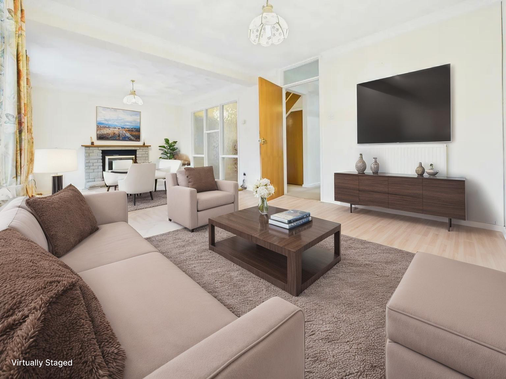 Property photo 3 of 24