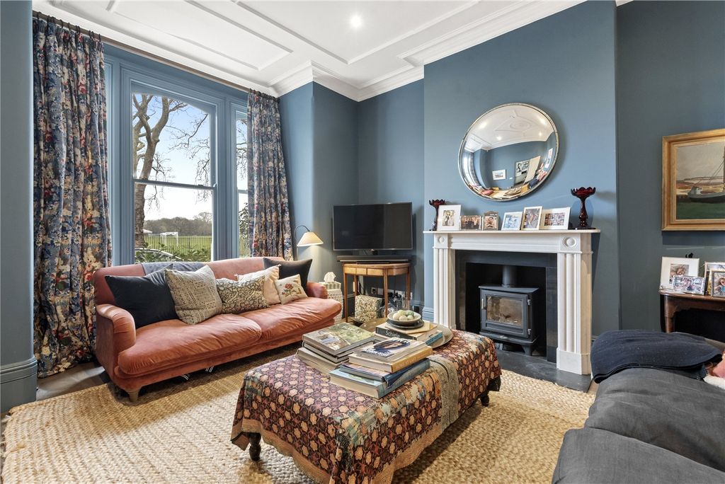 Property photo 3 of 16 Reception Room