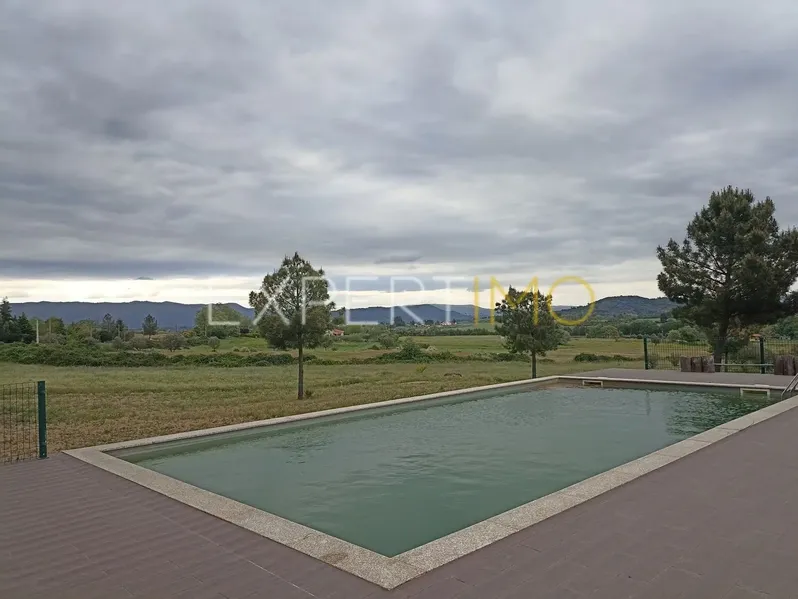 Property photo 1 of 53 Img 0