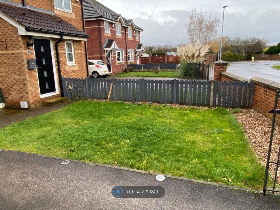 Property photo 2 of 13