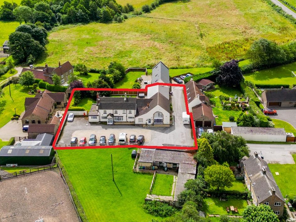 Property photo 1 of 16 Photo 0