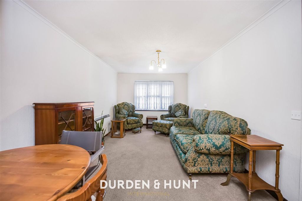 Property photo 3 of 13 4.Jpg