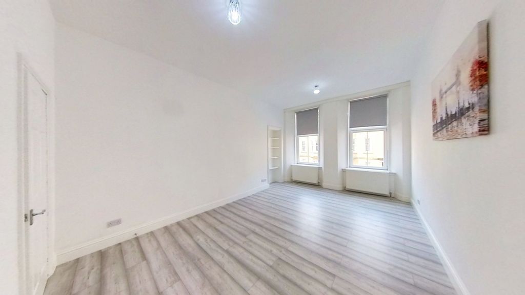 Property photo 2 of 11 Picture No. 02