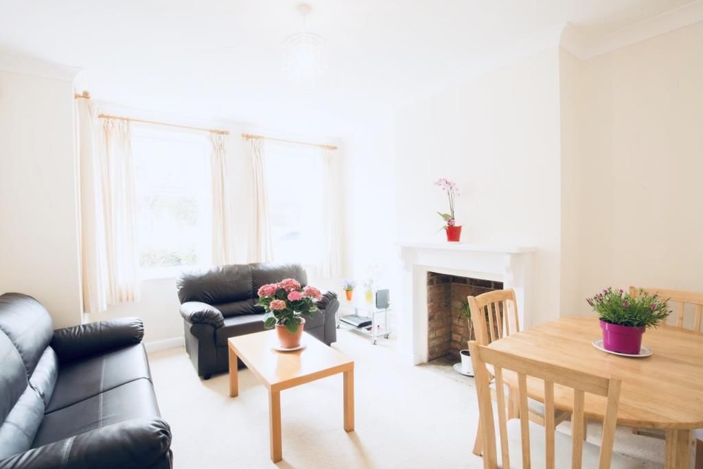 Property photo 3 of 12 Living Room