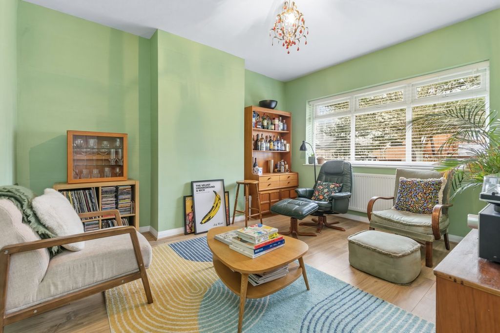 Property photo 2 of 22