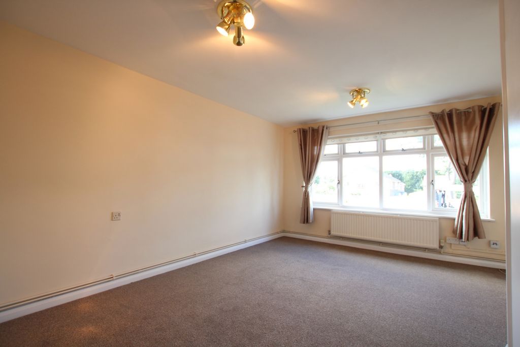 Property photo 2 of 13 Photo 13