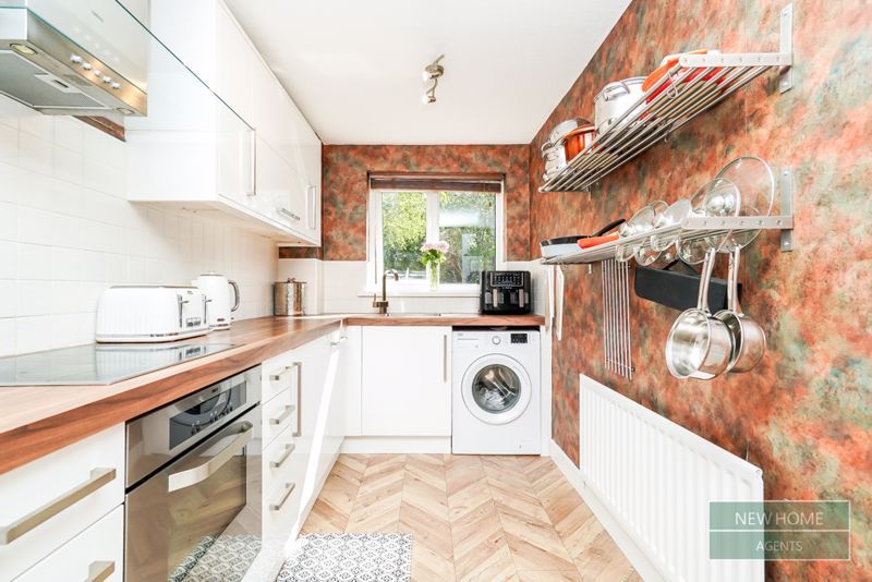 Property photo 3 of 19 Photo 9
