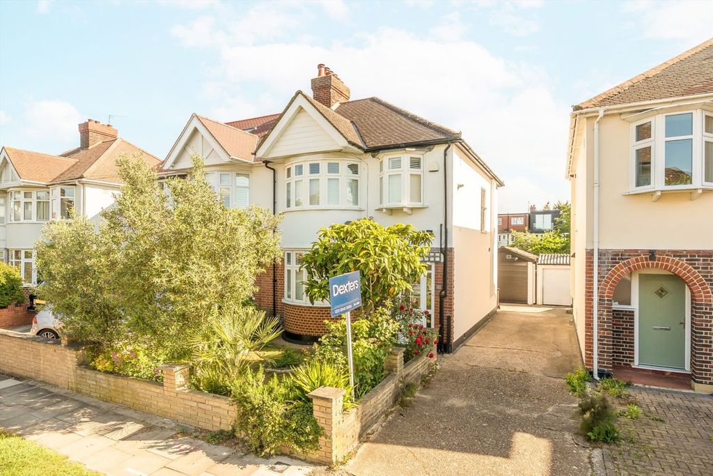 Property photo 1 of 7