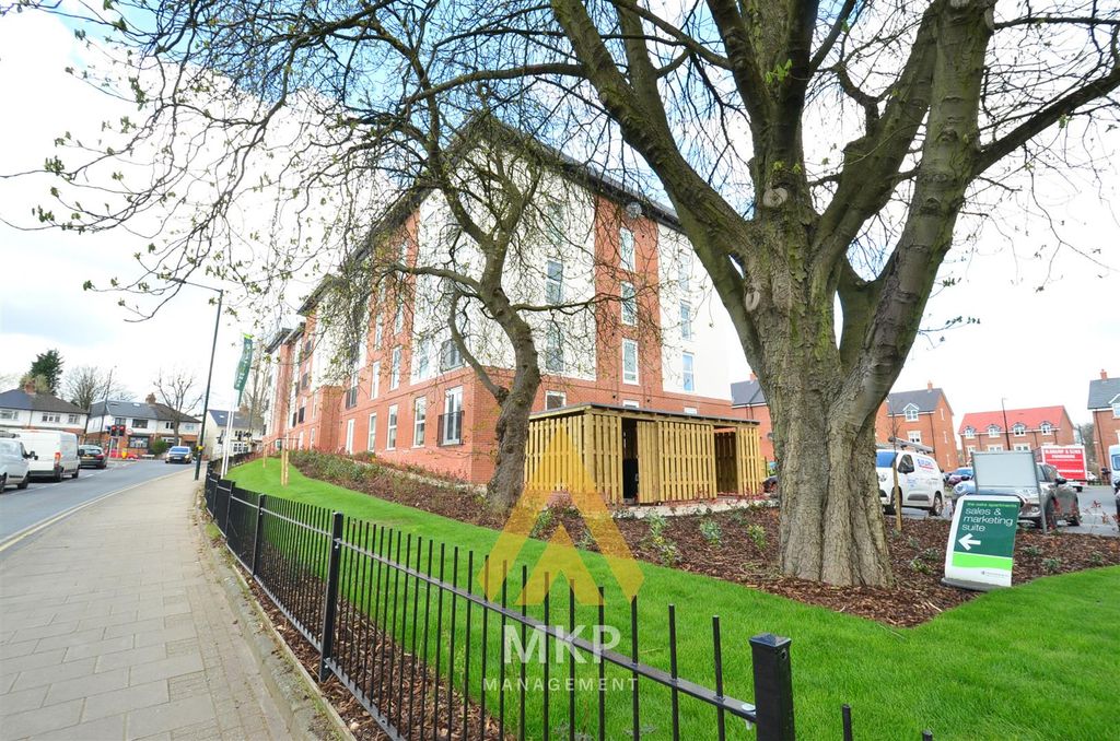 Property photo 2 of 8 11.Png