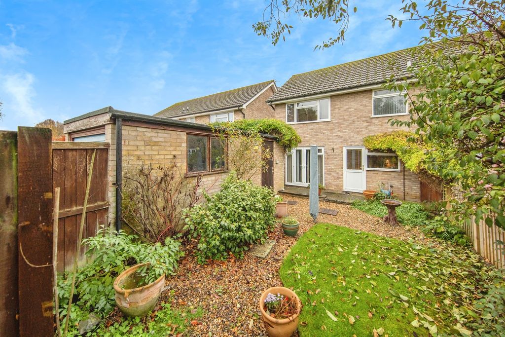 Property photo 3 of 17