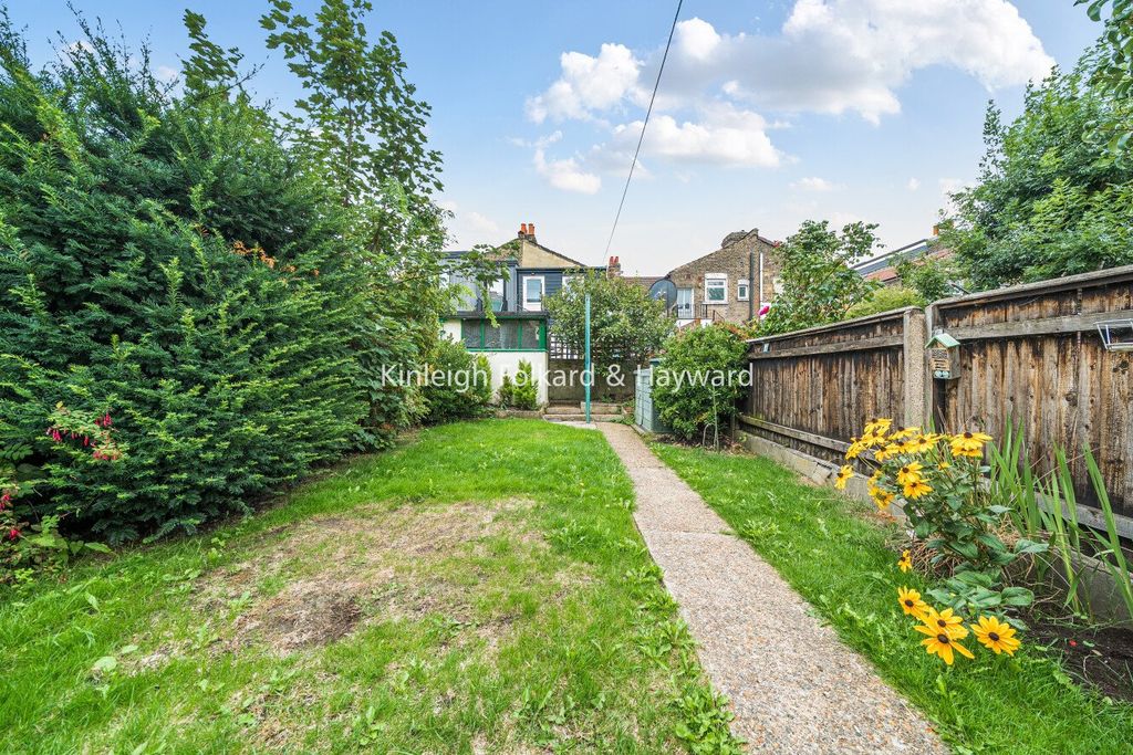 Property photo 3 of 12 Picture No. 12