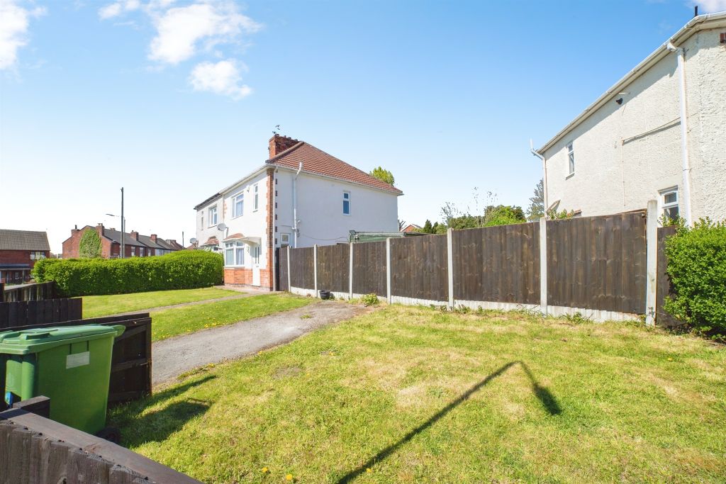 Property photo 2 of 48