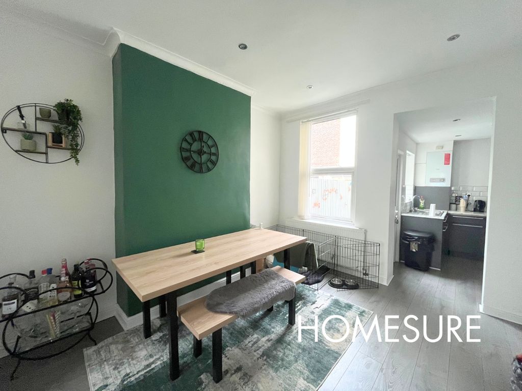 Property photo 3 of 12 Dining Room
