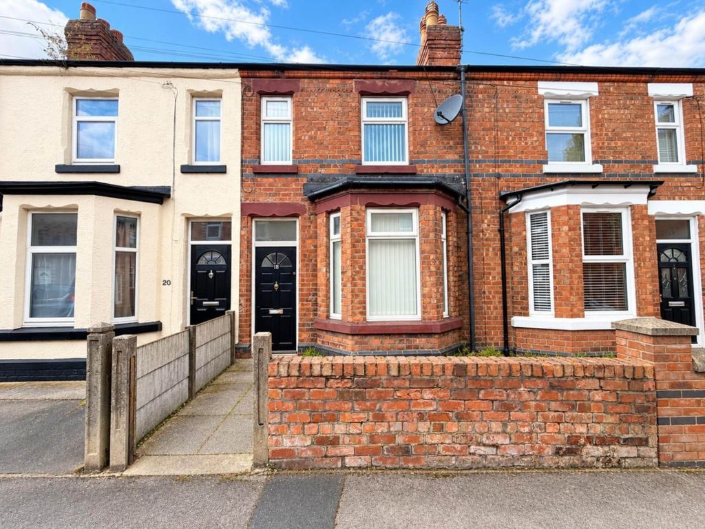 Property photo 1 of 12