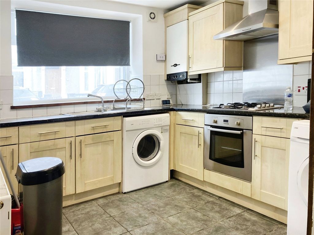 Property photo 2 of 10 Picture No. 01
