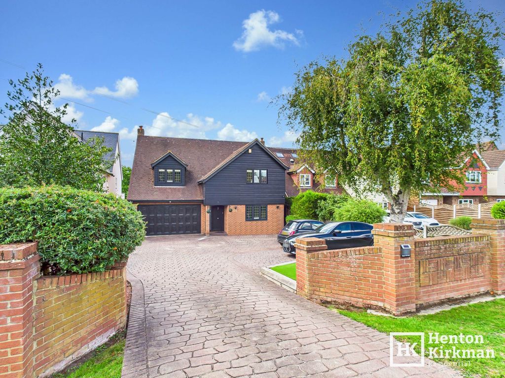 Property photo 1 of 33