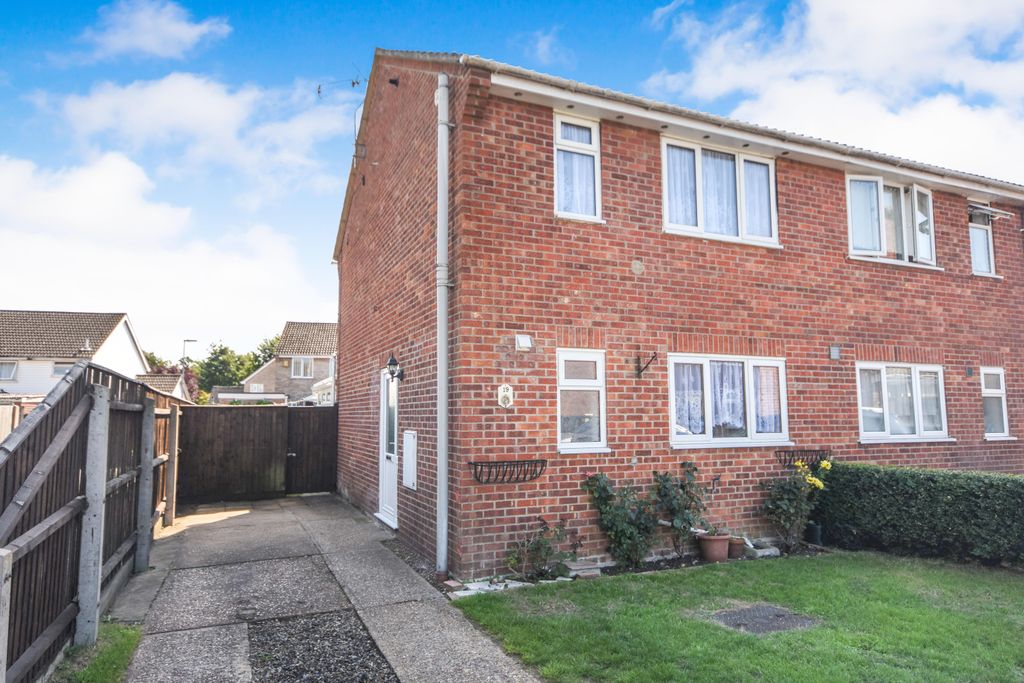 Property photo 1 of 12 Front