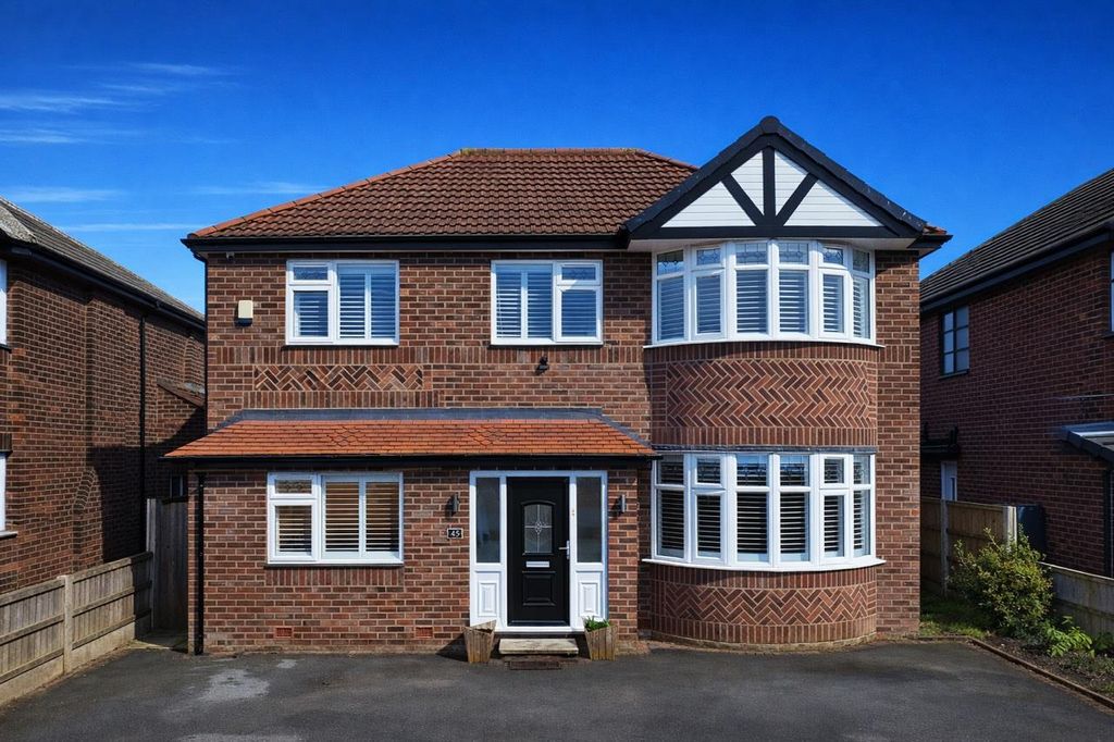 Property photo 1 of 20