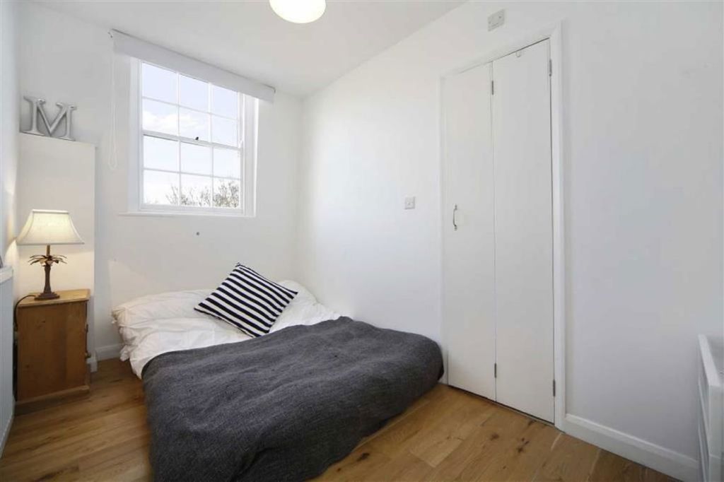 Property photo 3 of 4