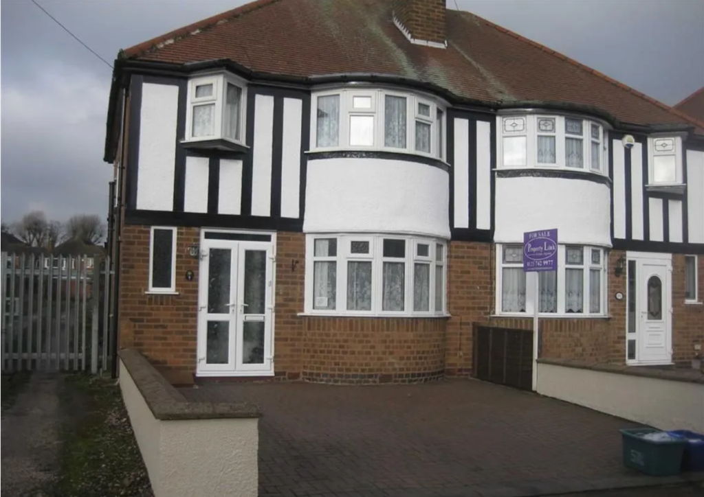 Property photo 1 of 9
