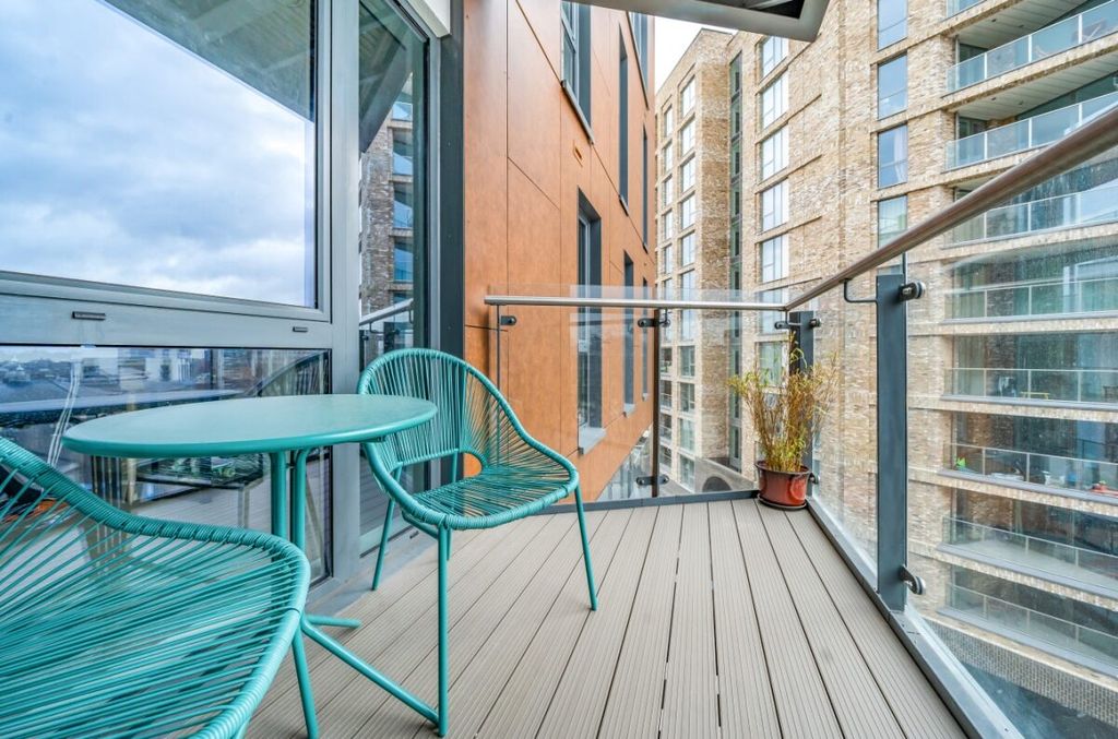 Property photo 1 of 15 1081148 (10)