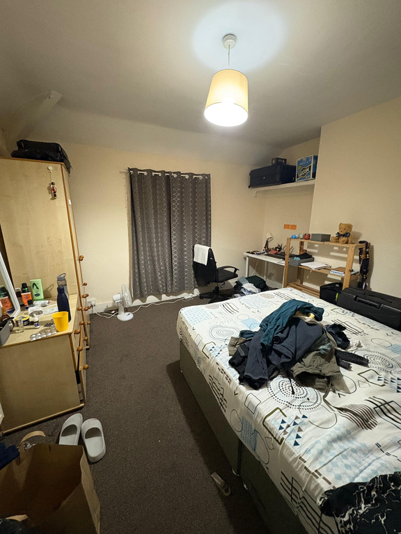 Property photo 2 of 6