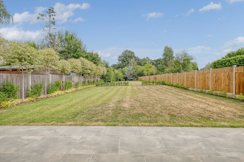 Property photo 3 of 27 Photo 31