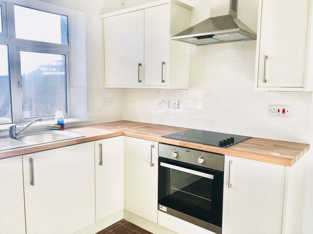 Property photo 1 of 5