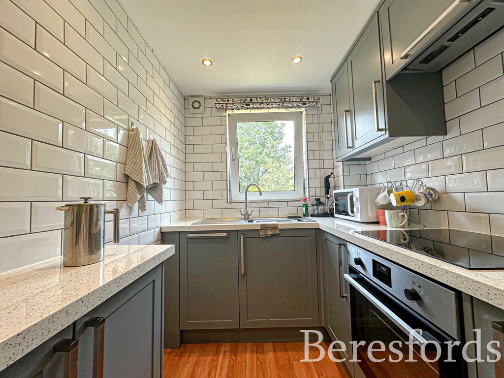 Property photo 3 of 8 Picture No. 08