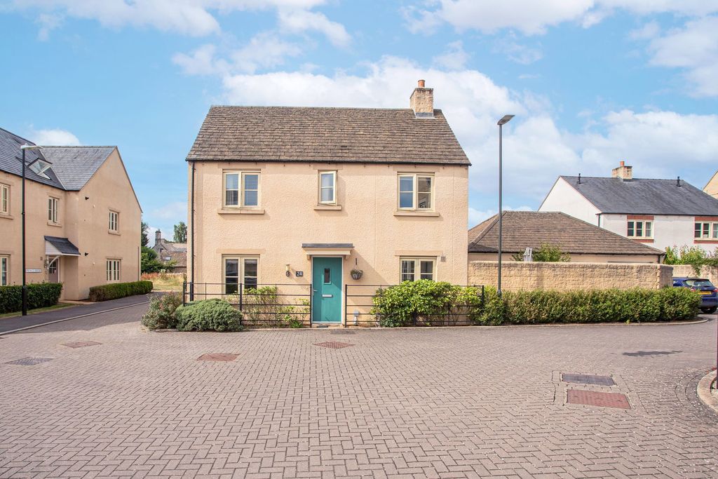 Property photo 1 of 16