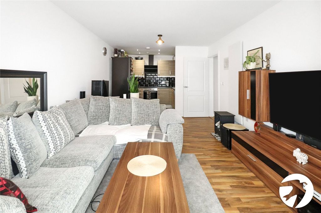 Property photo 2 of 16 Picture No. 07