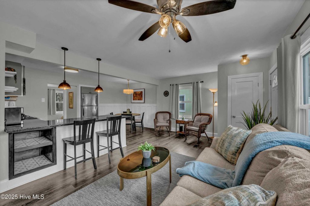 Property photo 3 of 23 <Alttext/>