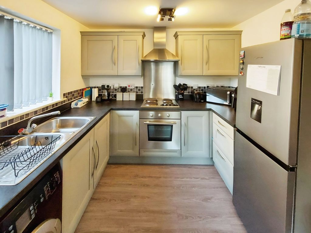 Property photo 2 of 9 Picture No. 08