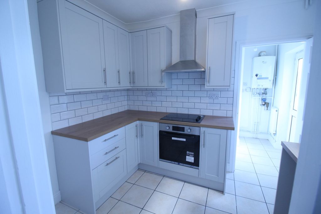 Property photo 2 of 12 Img_0260