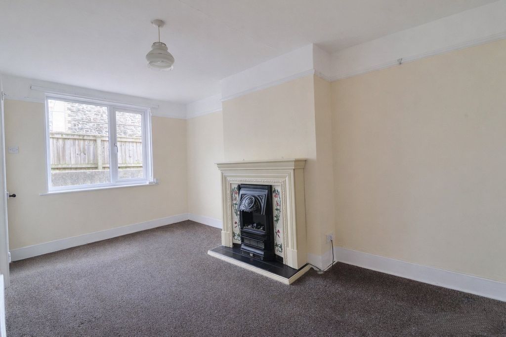 Property photo 2 of 13 2 - Picture No. 15