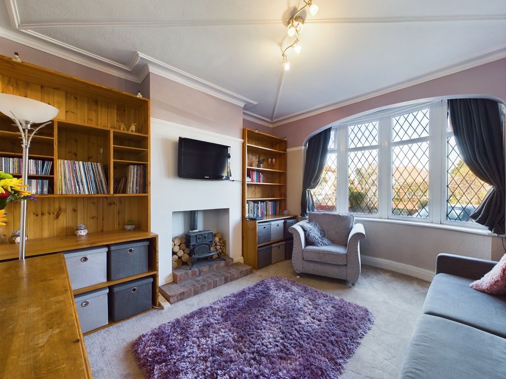 Property photo 2 of 21