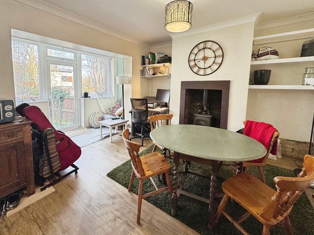 Property photo 3 of 13 Photo 6