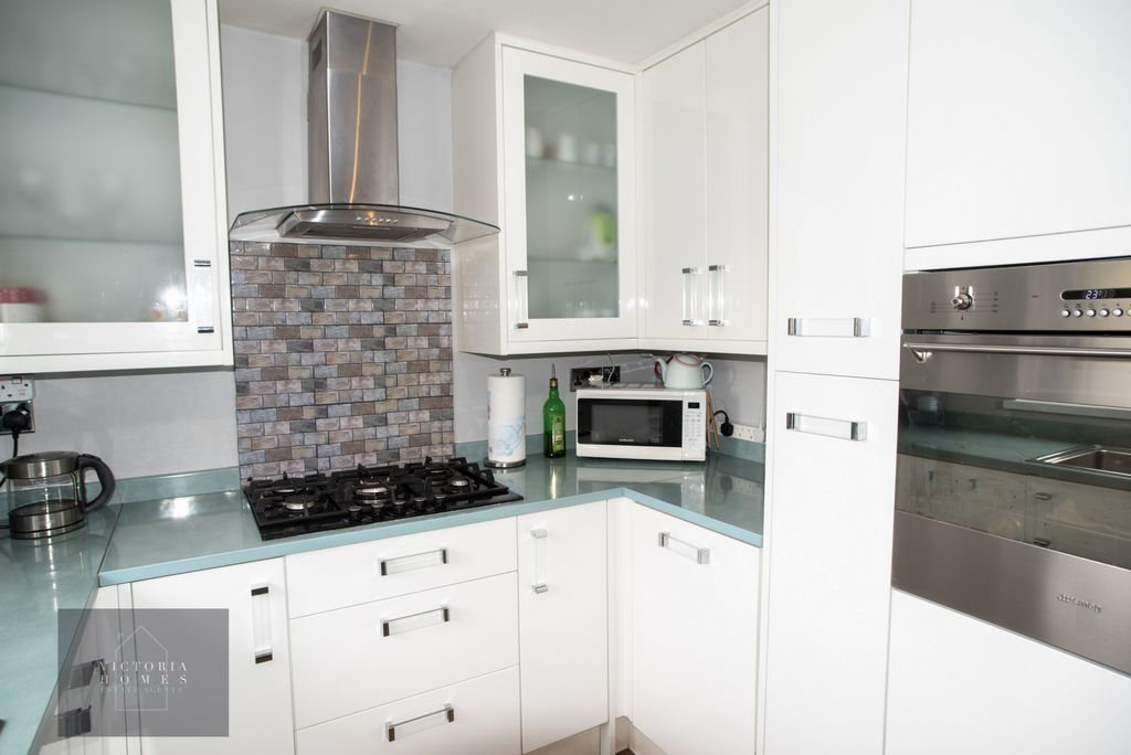 Additional image 10 of 4 bed detached house for saleVillage Lane, Victoria NP23