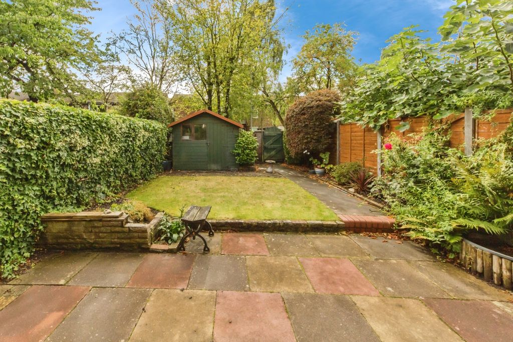 Property photo 3 of 16 Photo