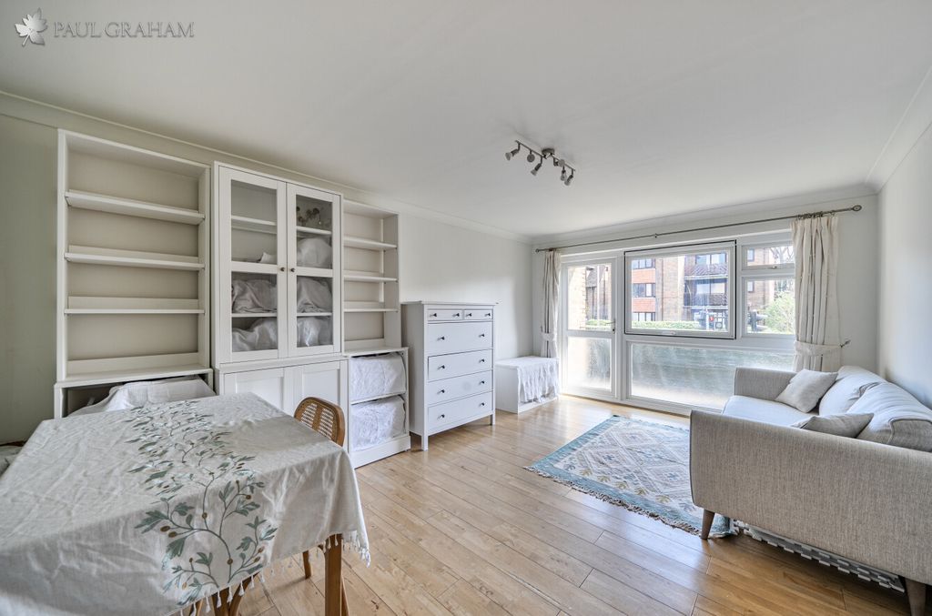 Property photo 1 of 12 21F7B0Fc-009F-4814-8700-711Da4Ad0281