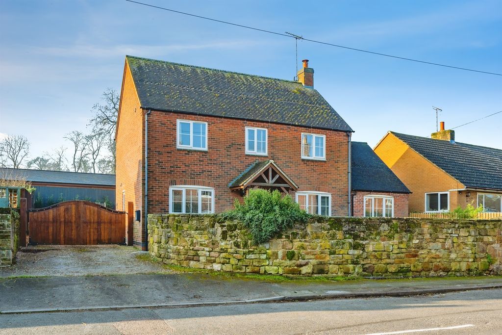 Property photo 1 of 20