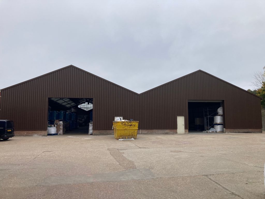 Property photo 2 of 7