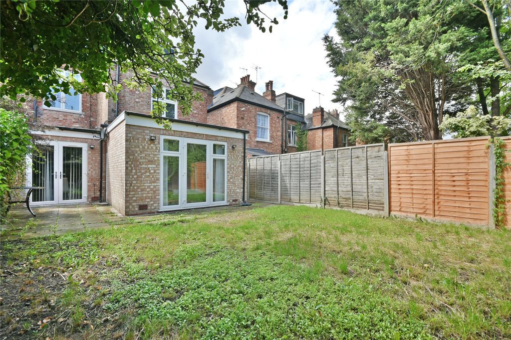 Property photo 2 of 14 Picture No. 45