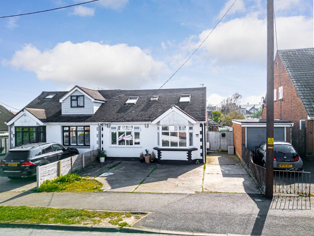 Property photo 1 of 27